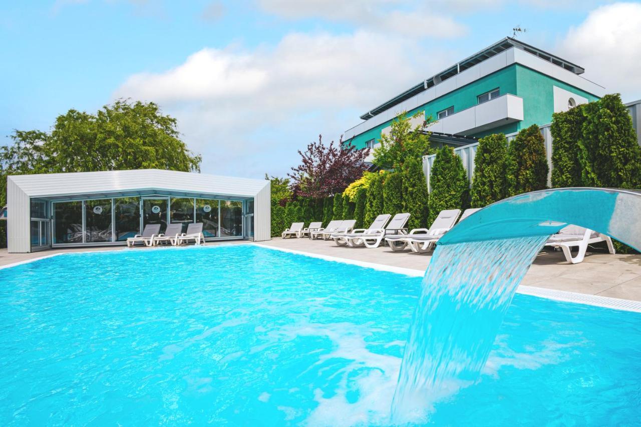 Osrodek Sea Star Premium Hotel ซาร์บินโนโว ภายนอก รูปภาพ