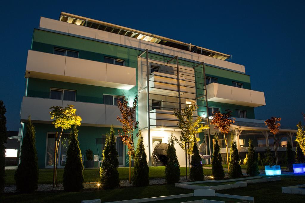 Osrodek Sea Star Premium Hotel ซาร์บินโนโว ภายนอก รูปภาพ